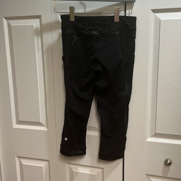 Lululemon Crop Leggings - Picture 2 of 5